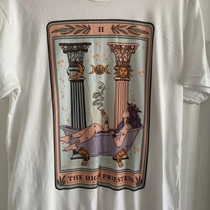 Tarot spiritual high priestess tee